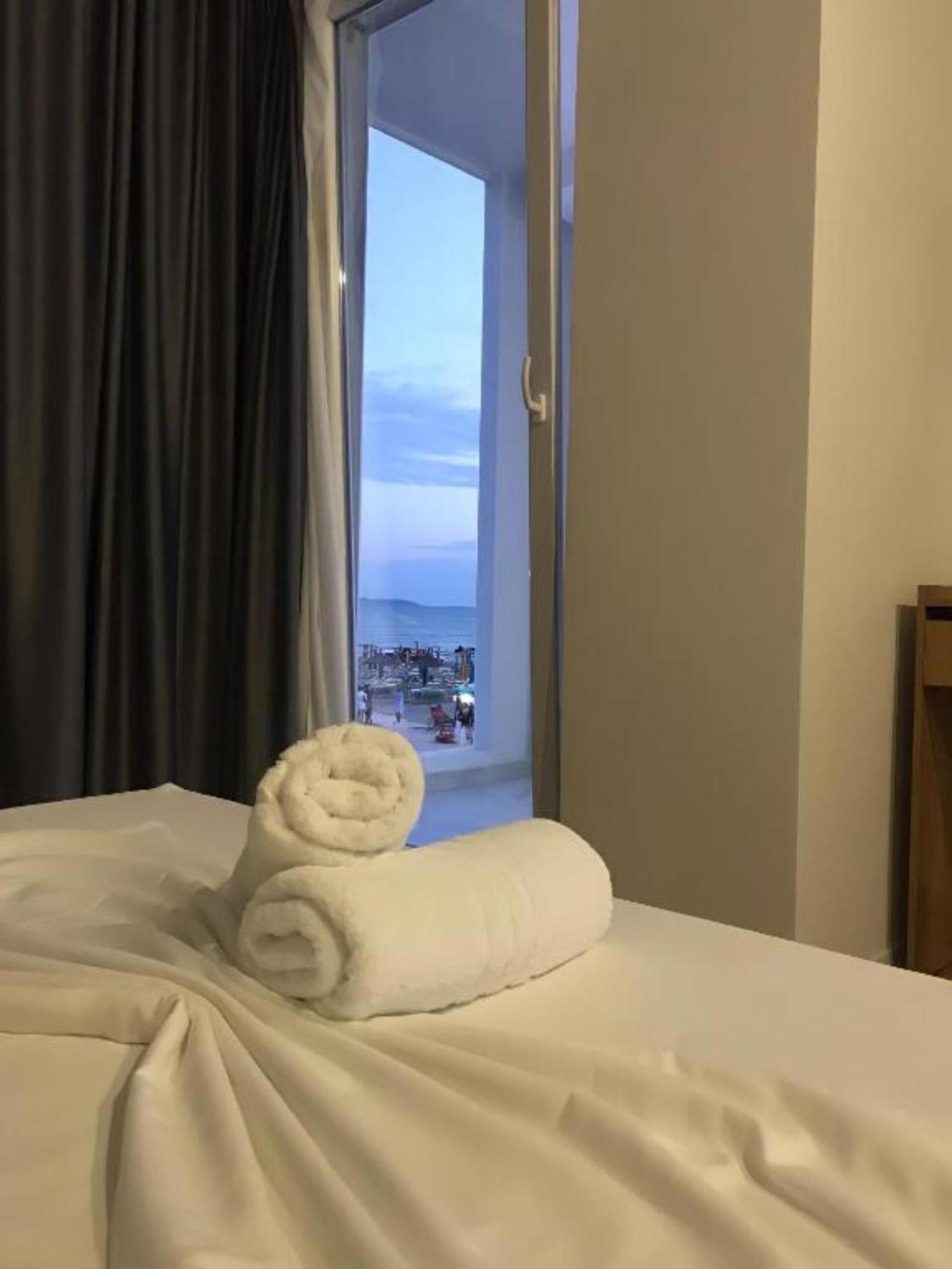 Hotel Besani Durrës Eksteriør billede